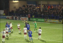 Video: Englannissa nähtiin täysin poikkeuksellinen rankkaritilanne – vastustajalle epäsuora vapari