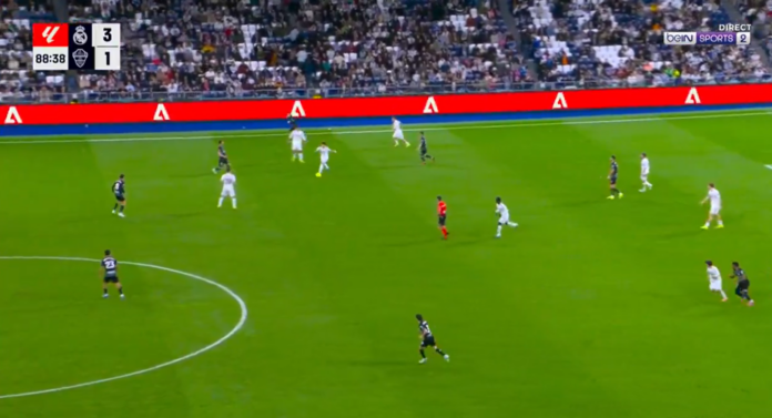 Video: Real Madridin Arda Güler teki La Liga -historiaa – laukoi maalin 68 metristä!