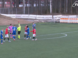 Video: JäPS-maalivahti otti pallon syliinsä rankkarialueen ulkopuolella – ulosajohan siitä tuli