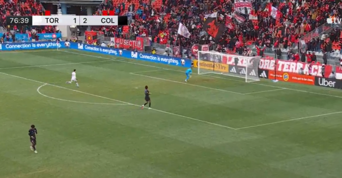 Video: Coloradon maalivahdilta hajamielinen haltuunotto MLS:ssä – pallo pomppi nolosti omiin