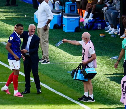 Video: Tyly viimeistely – Kylian Mbappé tälläsi häikäisevän maalin Senegalin verkkoon