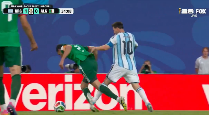 Video: Lionel Messi sukitti takaapäin Algerian pelaajaa – jäikö punainen kortti saamatta?