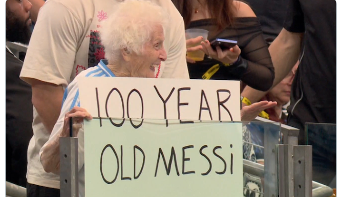 Lionel Messi teki MM-kisahistoriaa – katsomossa 100-vuotias Messi-fani