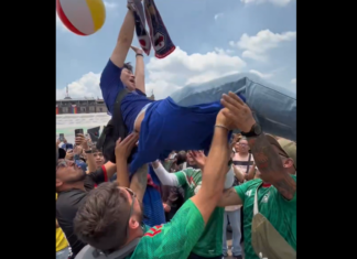 Video: Tappio Brasilialle sai japanilaisfanin kyyneliin – brassit ja meksikolaiset lohduttivat