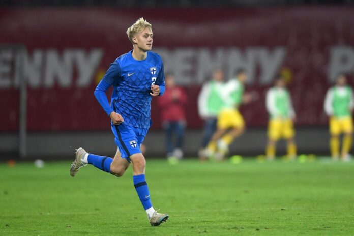 22-vuotias suomalaispuolustaja Rony Jansson siirtyy Saksan 2. Bundesliigaan