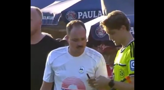 Video: Aladivarijoukkueen rahastonhoitaja vaihdettiin kentälle Bayern Müncheniä vastaan