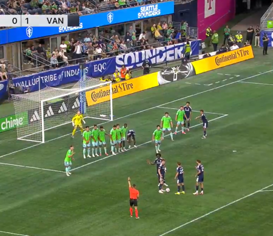 Video: Thomas Müller laukoi eleettömän maalin epäsuorasta vaparista MLS:ssä