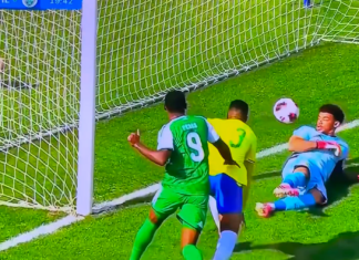 Epäonnekas maali Fifa Intercontinental Cupissa – pallo kimposi maalivahdin takaraivosta omiin