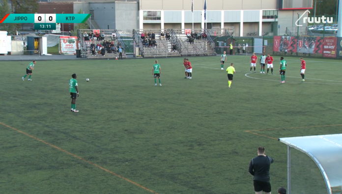 Video: Täydellinen vapaapotku – Petteri Forsell pamautti Eurogoalin Ykkösliigassa