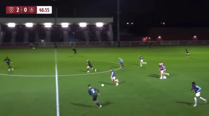Video: West Ham -junnu Preston Fearon teki kaksi maalia puolesta kentästä samassa matsissa